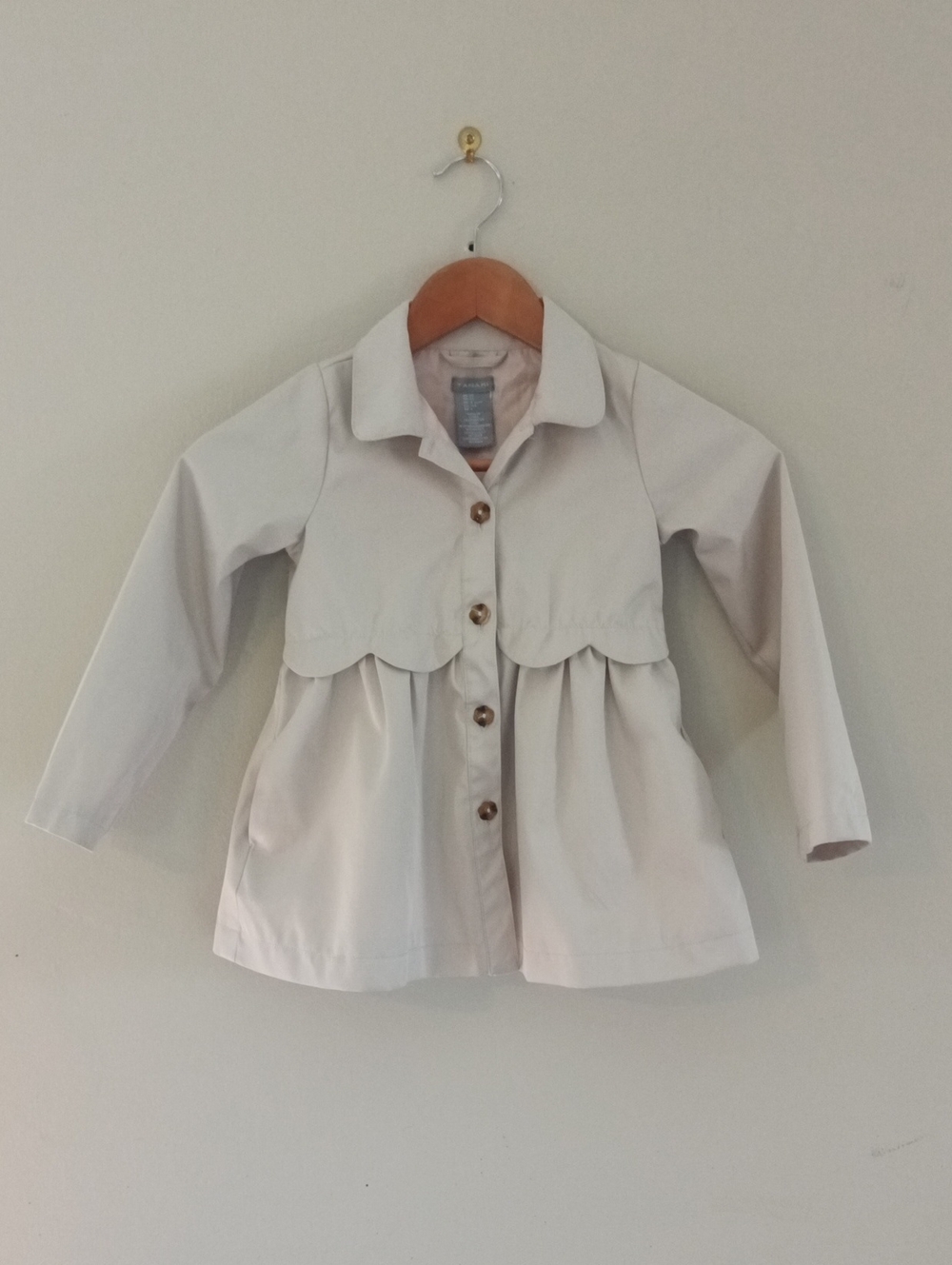 Tahari Girls Cream Button-Front Raincoat